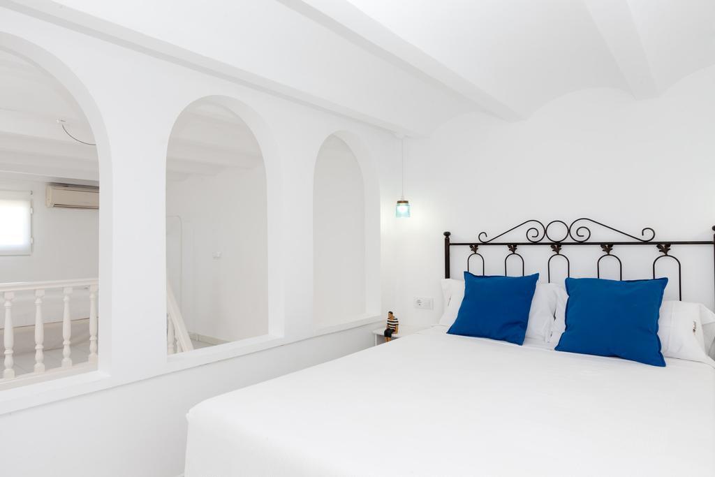 Apartamentos Mr La Racona Santa Llucia Exterior foto